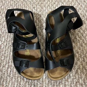 birkenstocks size 39